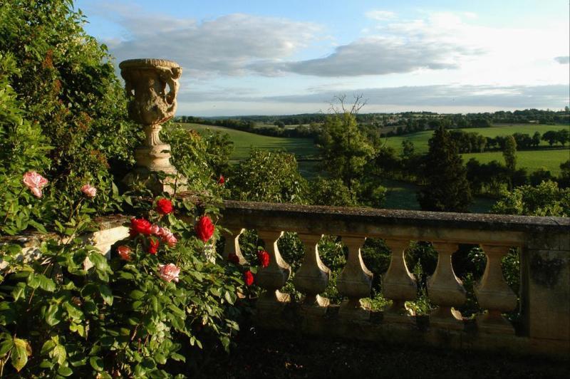 Chateau De Larroque Gimont Εξωτερικό φωτογραφία